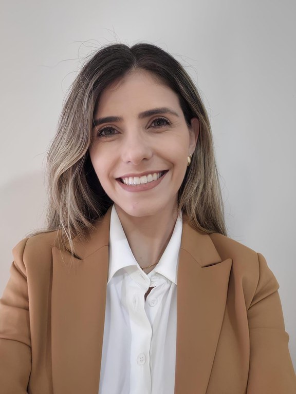 gabriela.jpg gabriela.jpg